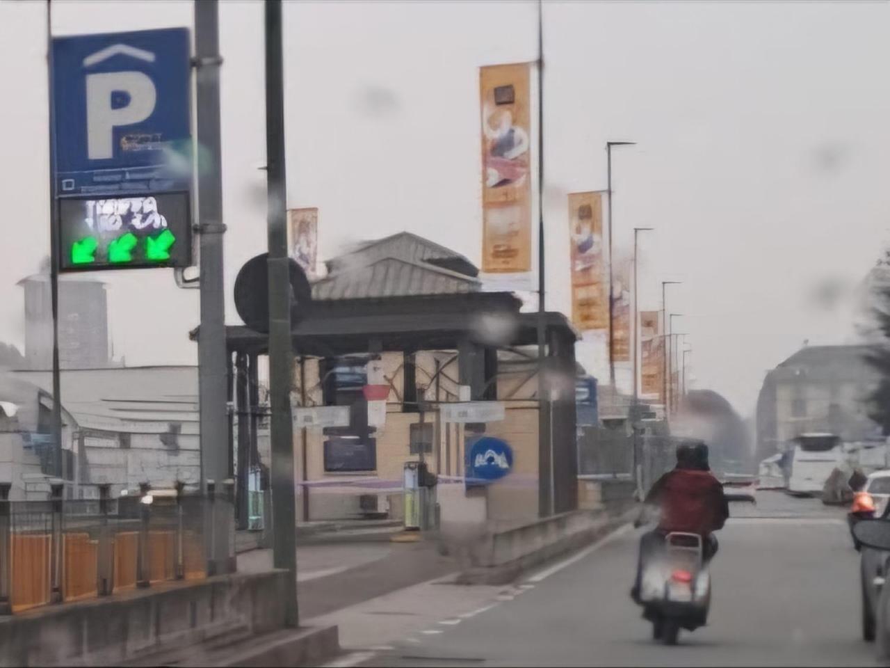 Appartam Liberty In Porta Susa Parcheggio Turín